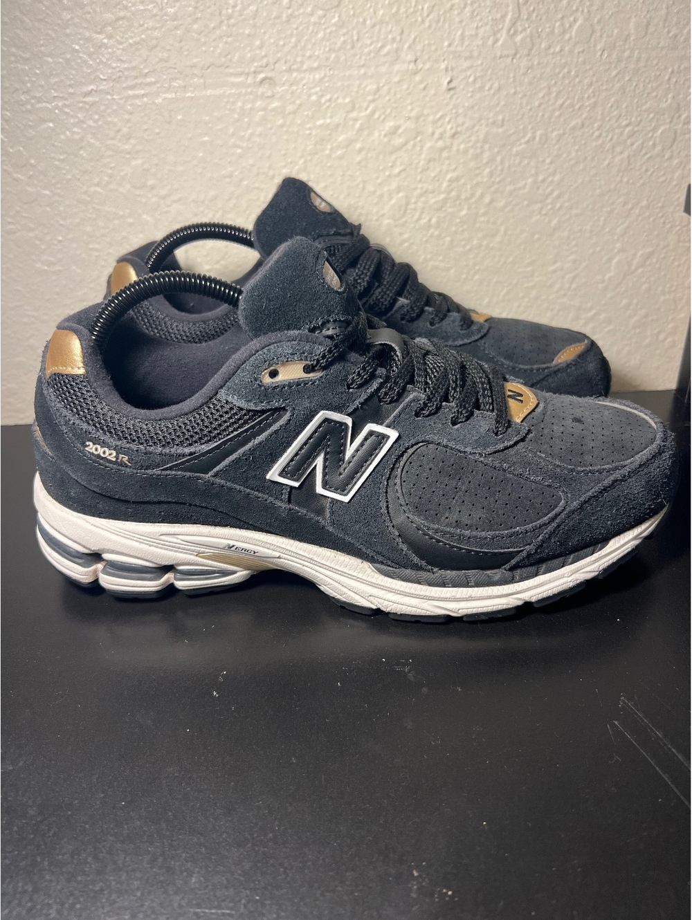 New Balance 2002r Black Gold